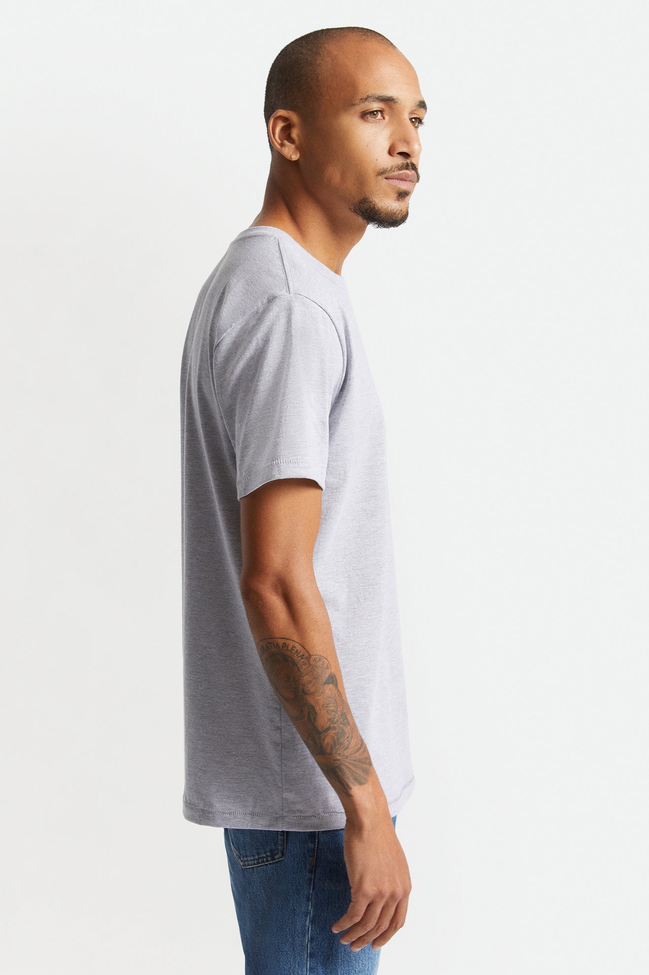 Tops Brixton Basic S/S Tailored Hombre Grises | TWPVBF025